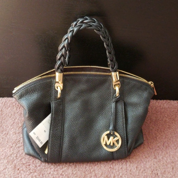 Michael Kors Handbags - Black leather Michael Kors bag